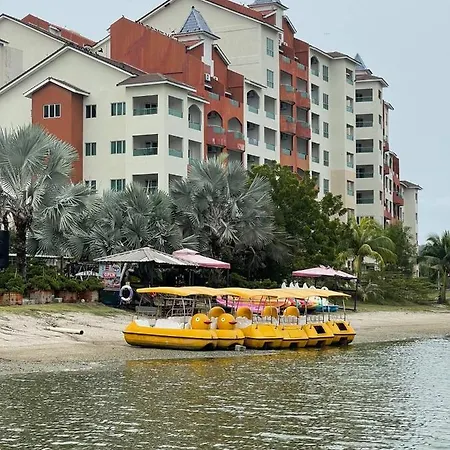 Laguna Raudhah Apartment Lumut Exterior photo