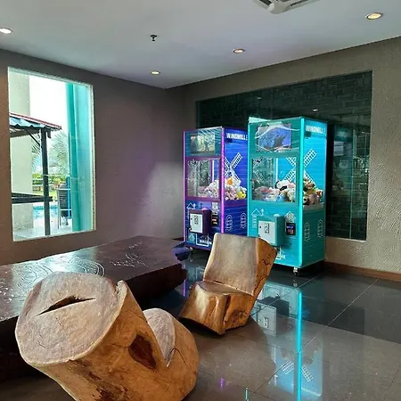 Laguna Raudhah Apartment Lumut Exterior photo